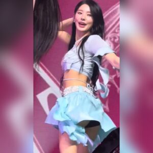 속바지를 안입은거 같은 미연??