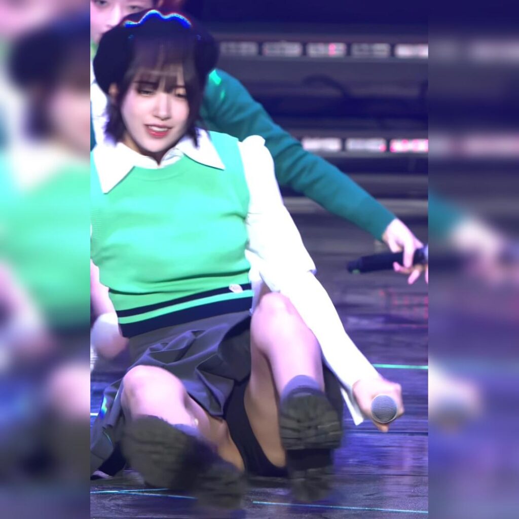 안유진 러브다이브 바닥안무 모음