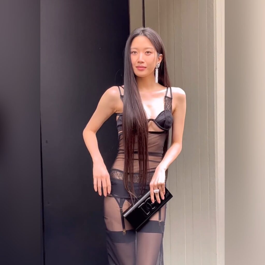 돌체앤가바나 문가영 레던드 시스루 언더붑 의상