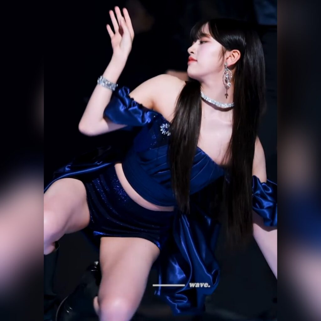 안유진 새하얀 몸매 초고화질 뮤직뱅크 직캠