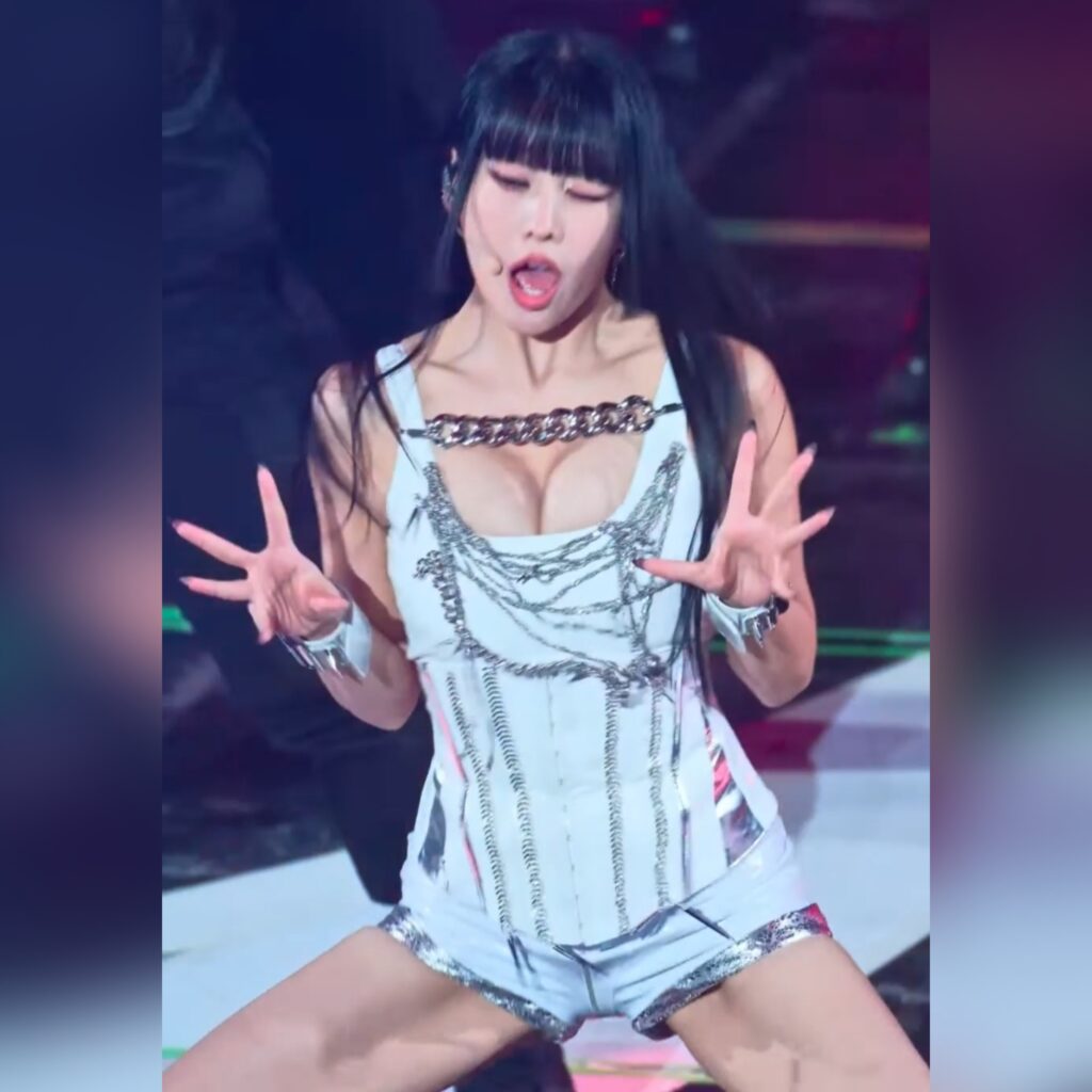 키스오브라이프 나띠 묵직한 직캠 영상