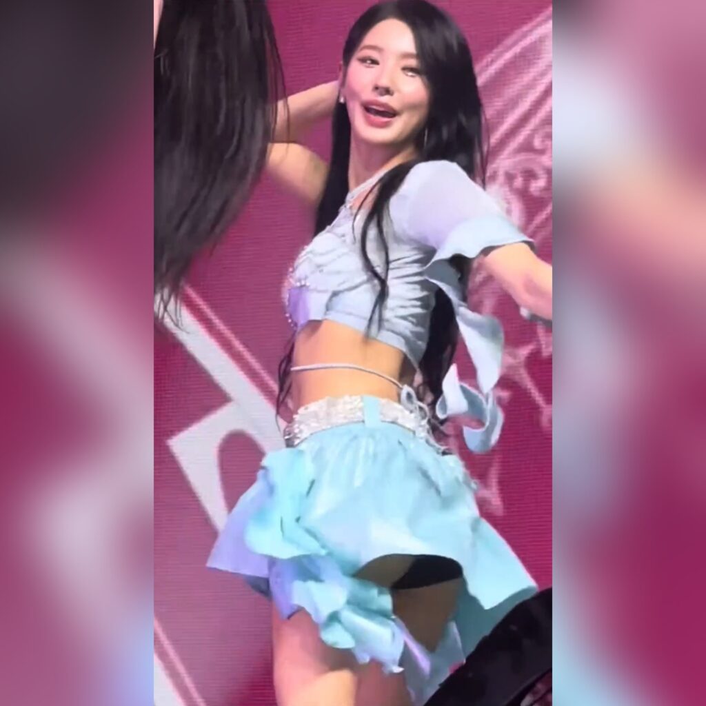 여자아이들 미연 속이 훤히 보이는 치마