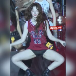 짧은 농구복 입은 여자아이들 슈화