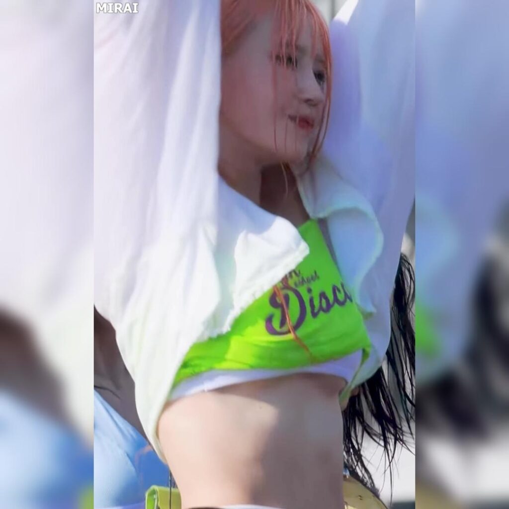 프로미스나인 송하영 또 보여준 워터밤 언더붑 의상