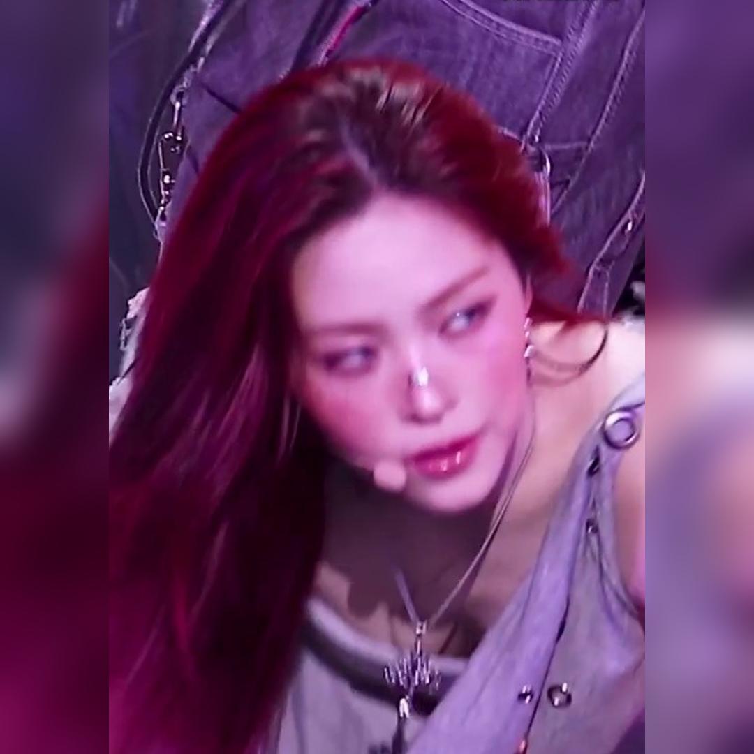 숙이는 ITZY(있지) 류진 움짤