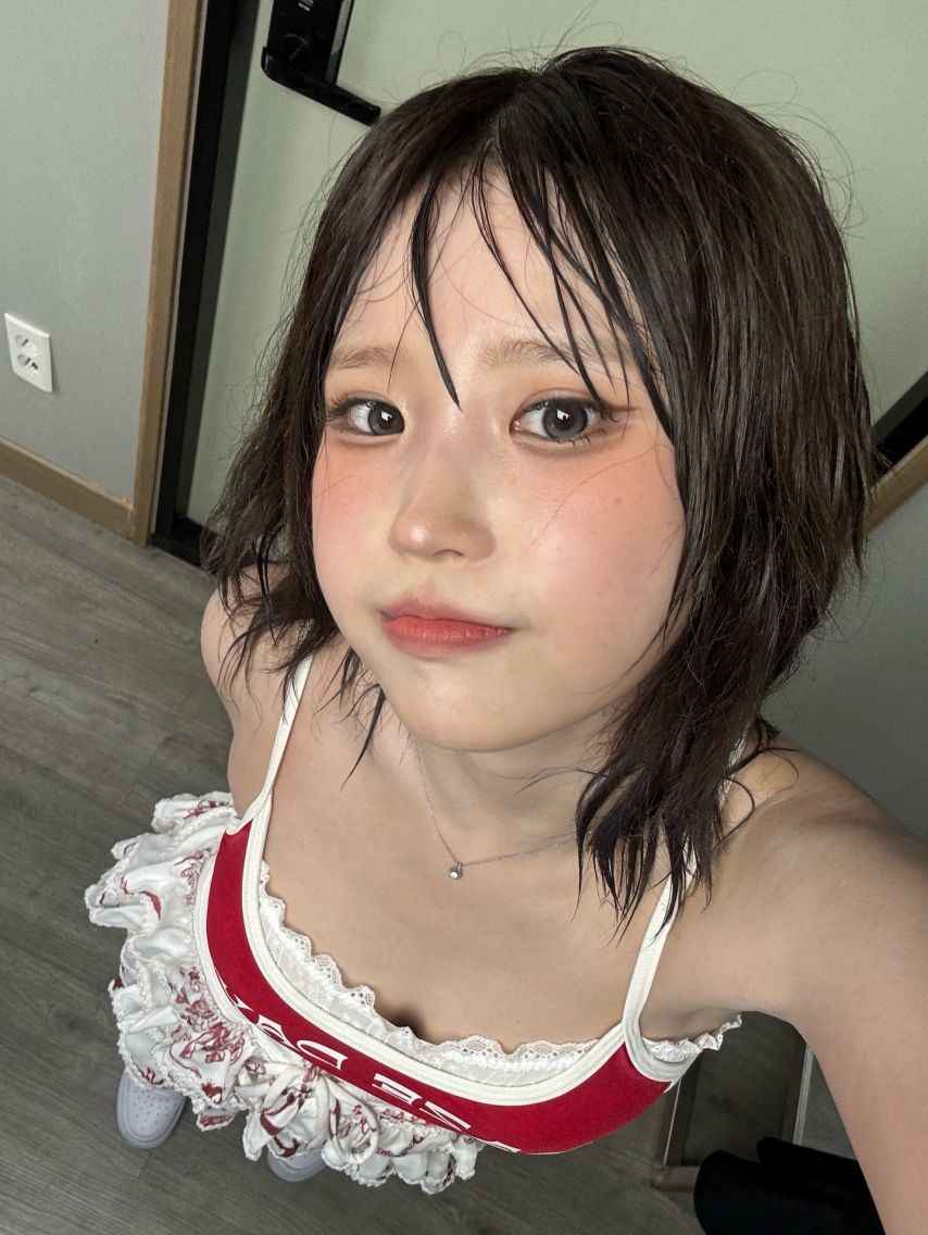 [워터밤 속초] 프로미스나인 송하영 빨간 레이스 몽실 가슴골