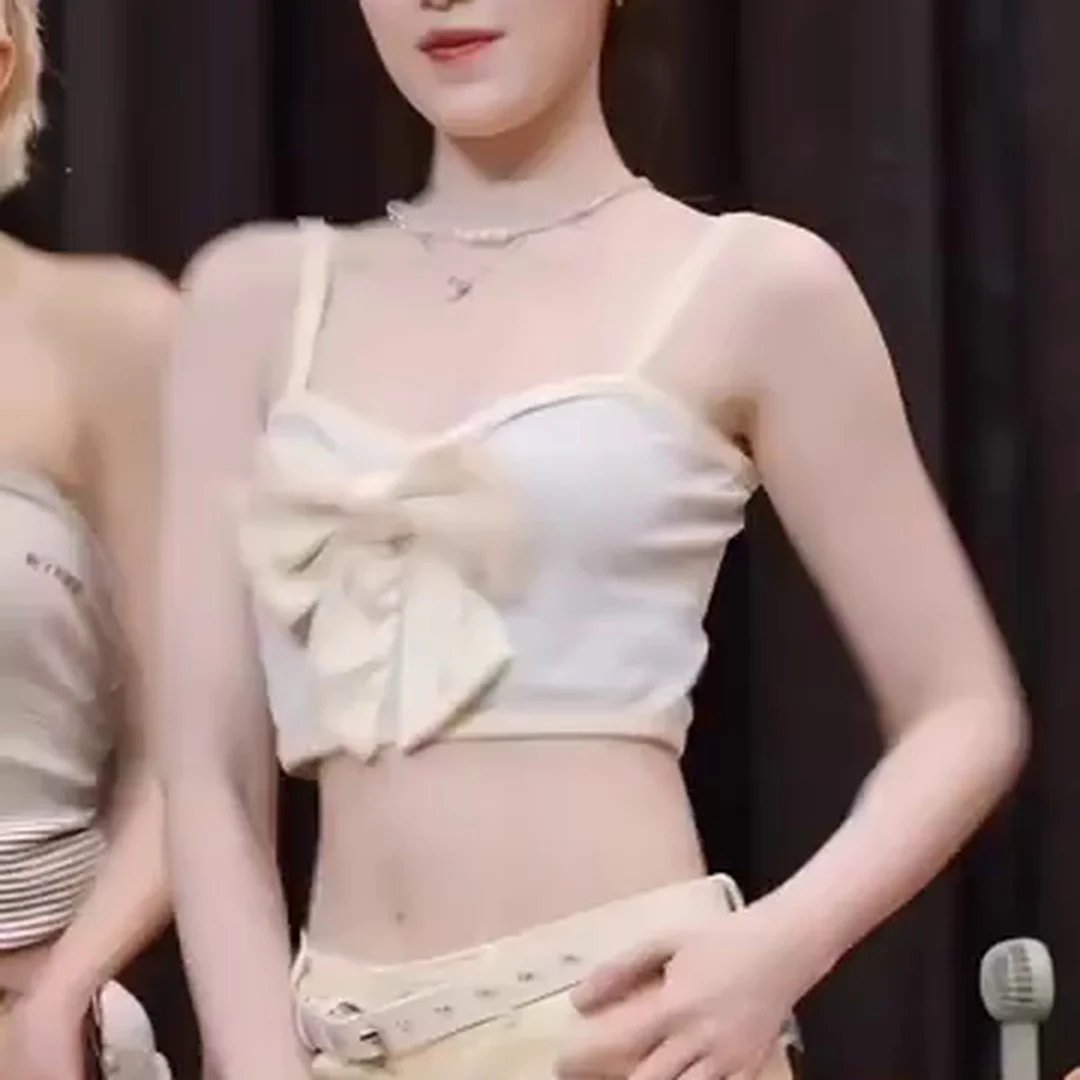 슈화 팬미팅 똥머리 초미니 폭발…레몬빛 뽀얀 엉덩이허벅지 노출 지옥