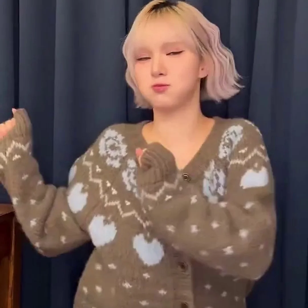 哇靠 瘋掉ㅠㅠ VIVIZ 銀河竟然在姐夫們面前這樣性感大爆發搖擺?? 8K畫質直接心臟爆炸!