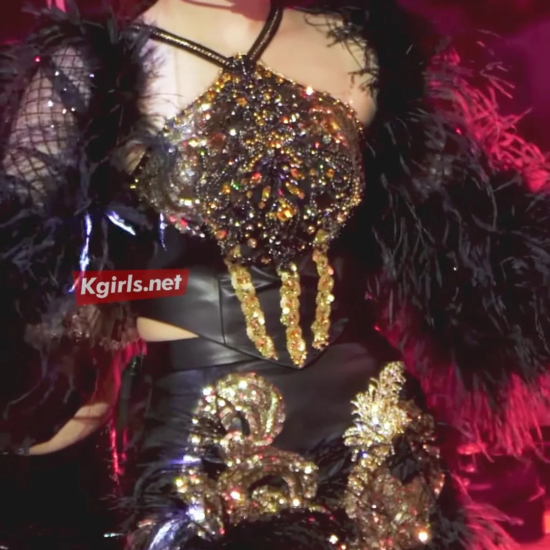 아이브 이서 멜론어워드 섹시 핏 폭발! 실루엣 미치게 자극적💥