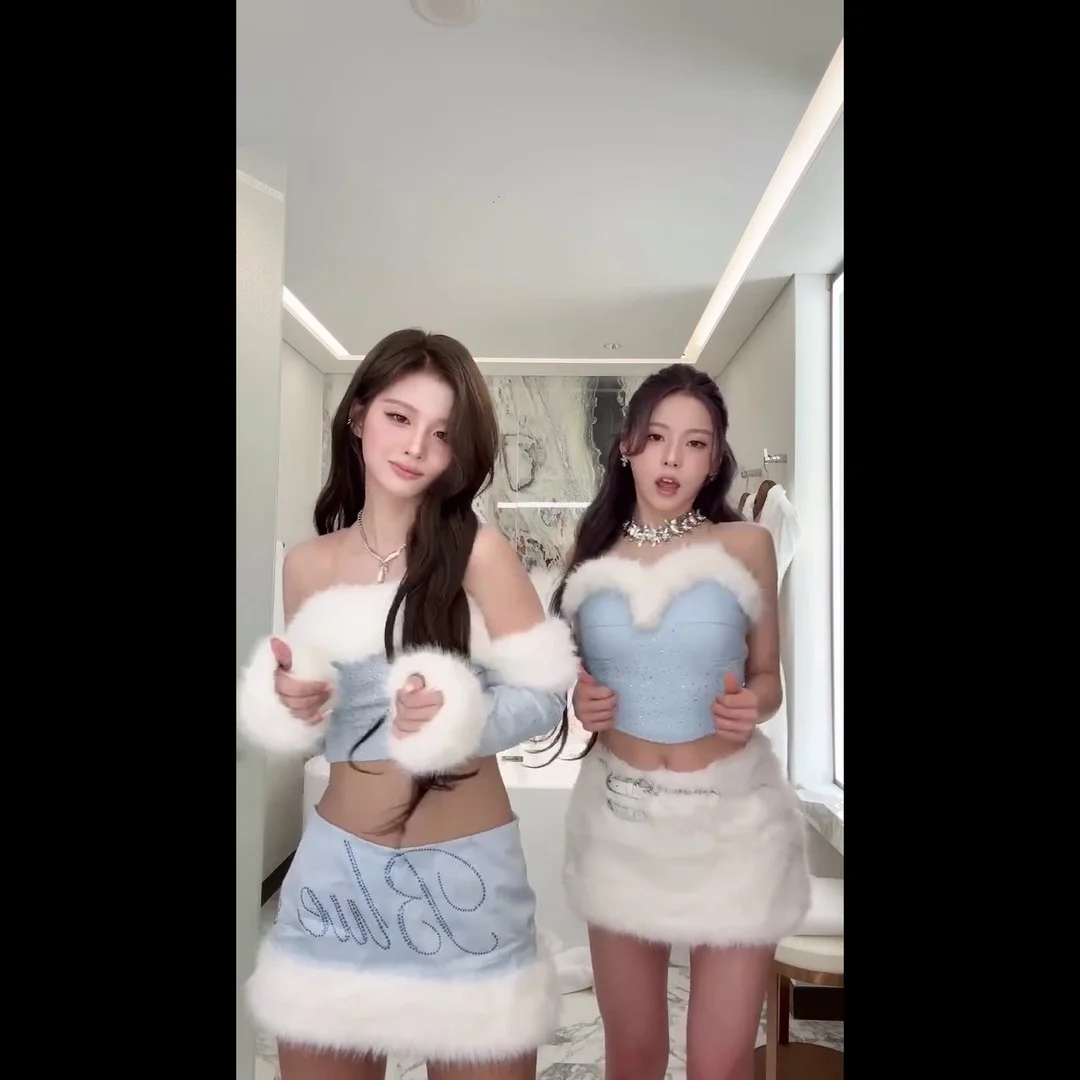 [NMIXX] Sullyoon & Kyujin Rock Sky Blue Santa Look! Can’t Take My Eyes Off Their Amazing Curves