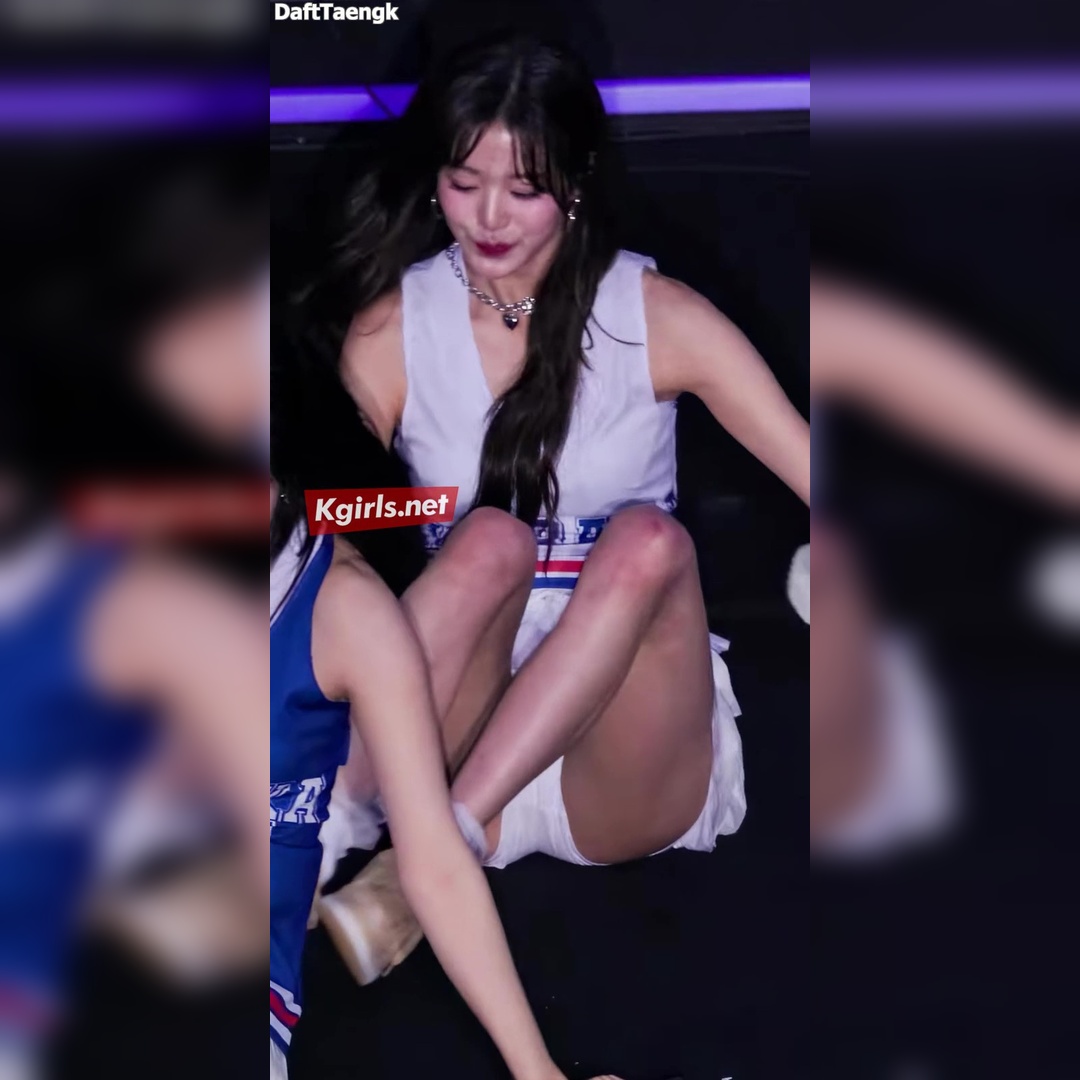 아이브 장원영 순백 피부가 녹아내릴 듯 빛나는 아카라카 숨멎 직캠 레전드ㅠㅠ