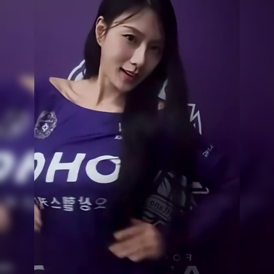 FC안양 승리요정 에이핑크 오하영 가슴 쓸어내리는 웨이브 댄스 미쳤다 레전드 후방주의