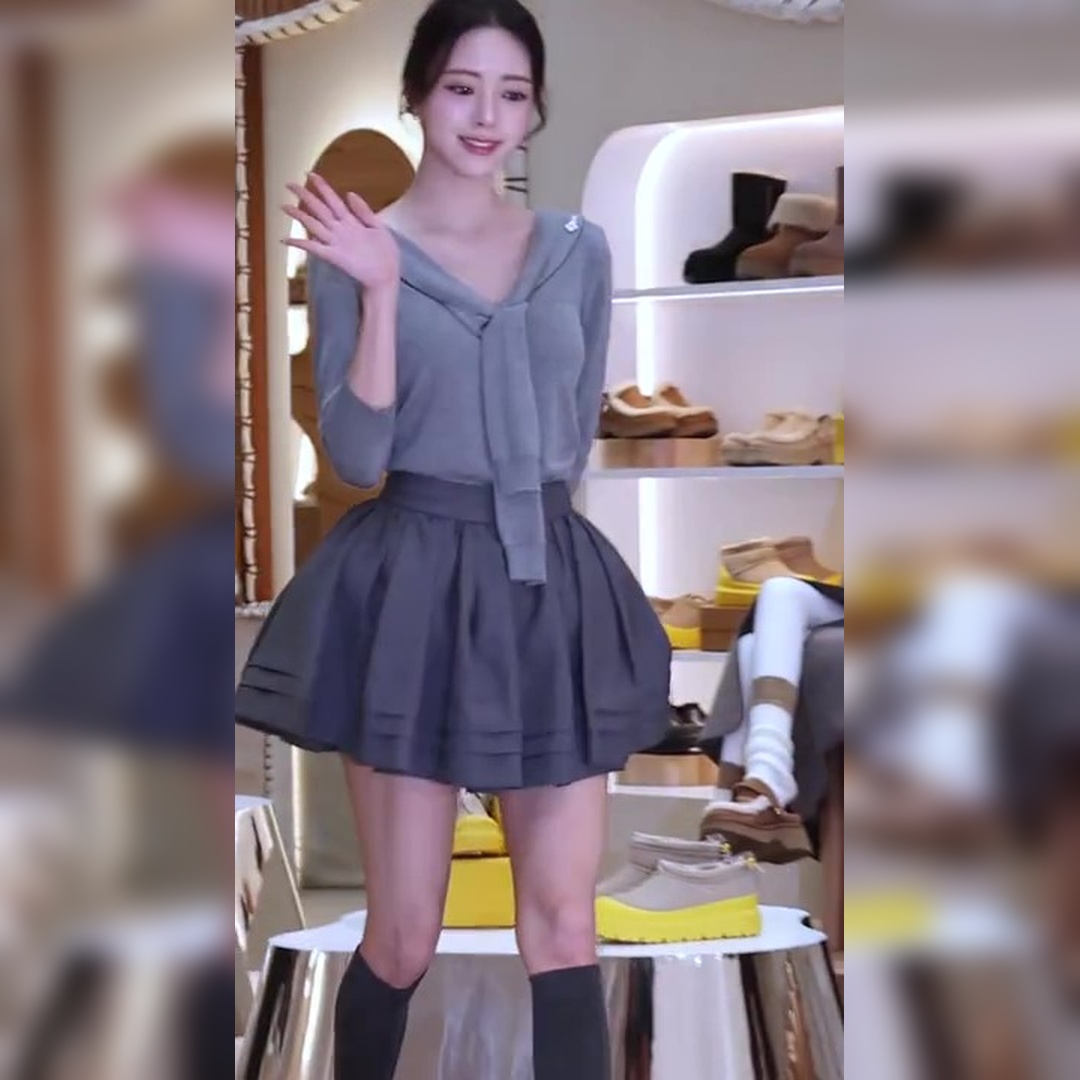 있지 유나 행사장 회색 여친룩 미쳤다... 예의 바른 인사에 눈부신 미모 레전드 ㄷㄷ