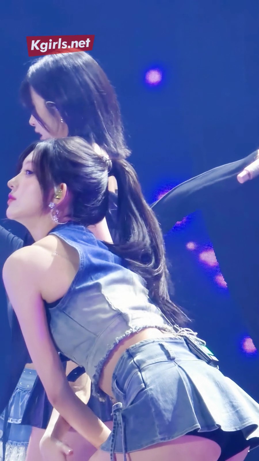 아이브 가을 펩시페스타 직캠... 허리 꺾이고 엉덩이 흔들리는 미친 섹시 폭발 Part2 레전드!!!