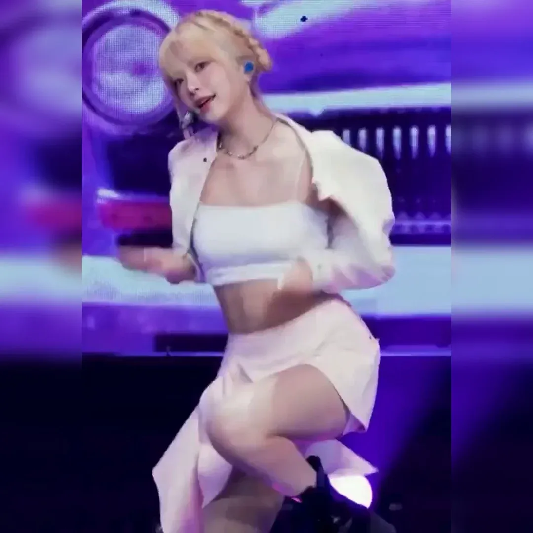 LE SSERAFIM’s Hong Eun-chae: Jaw-Dropping Pink Shorts Moment