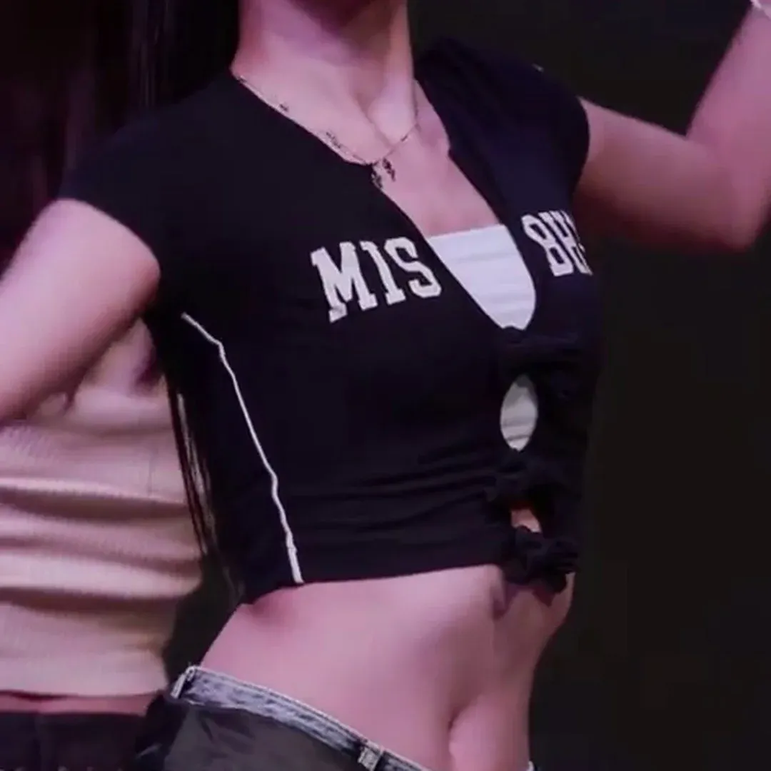 미치광이 되는 오드유스 카니 복부 꿀살 흔들리는 치명적 섹시 움짤🔥