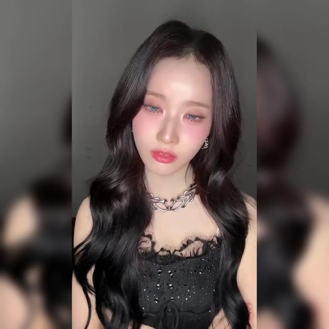 OMG, Si-eun in Black Lingerie is Fire! Her Body is Unreal 😭