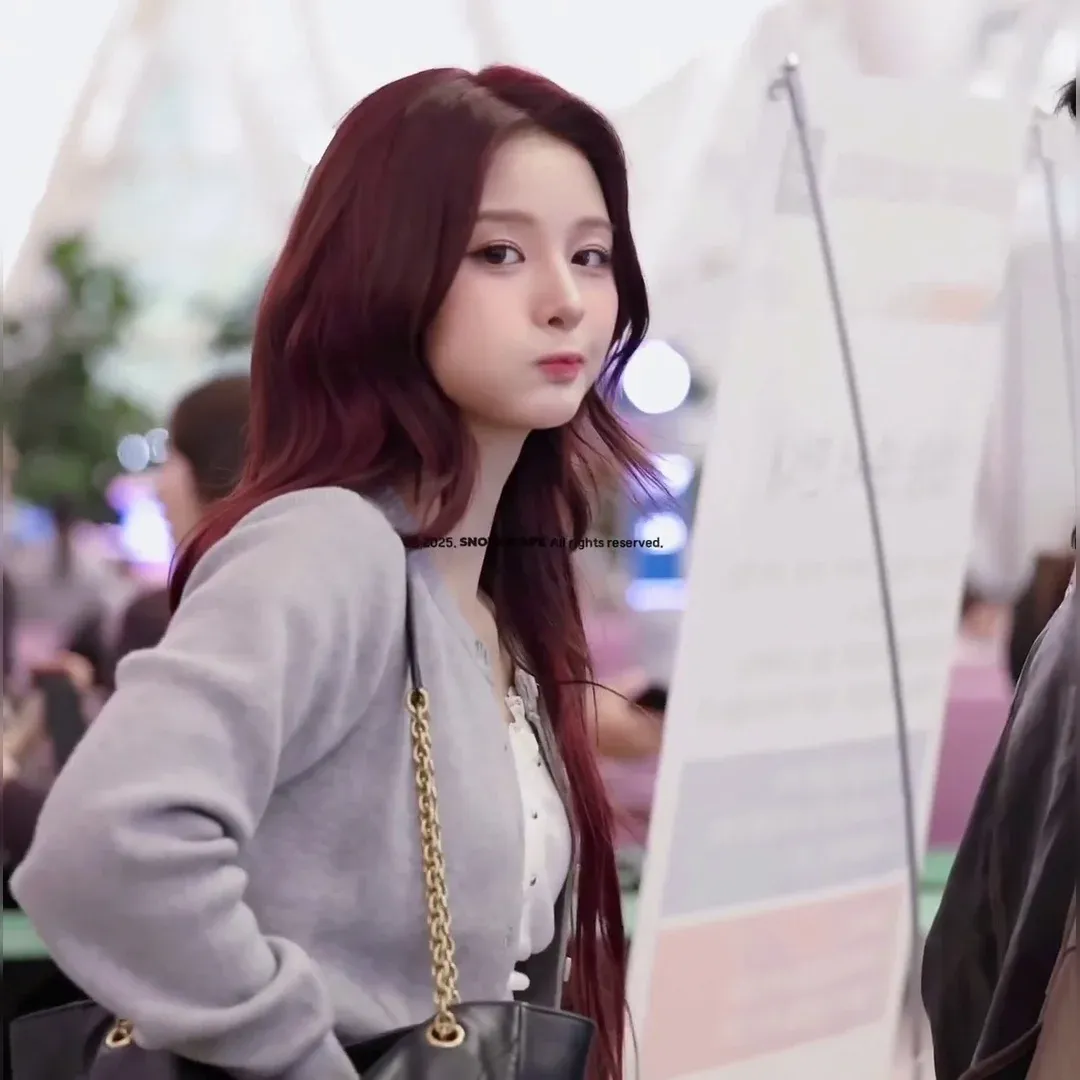 NMIXX’s Seol Yoon Wows with Killer Looks and Charisma!