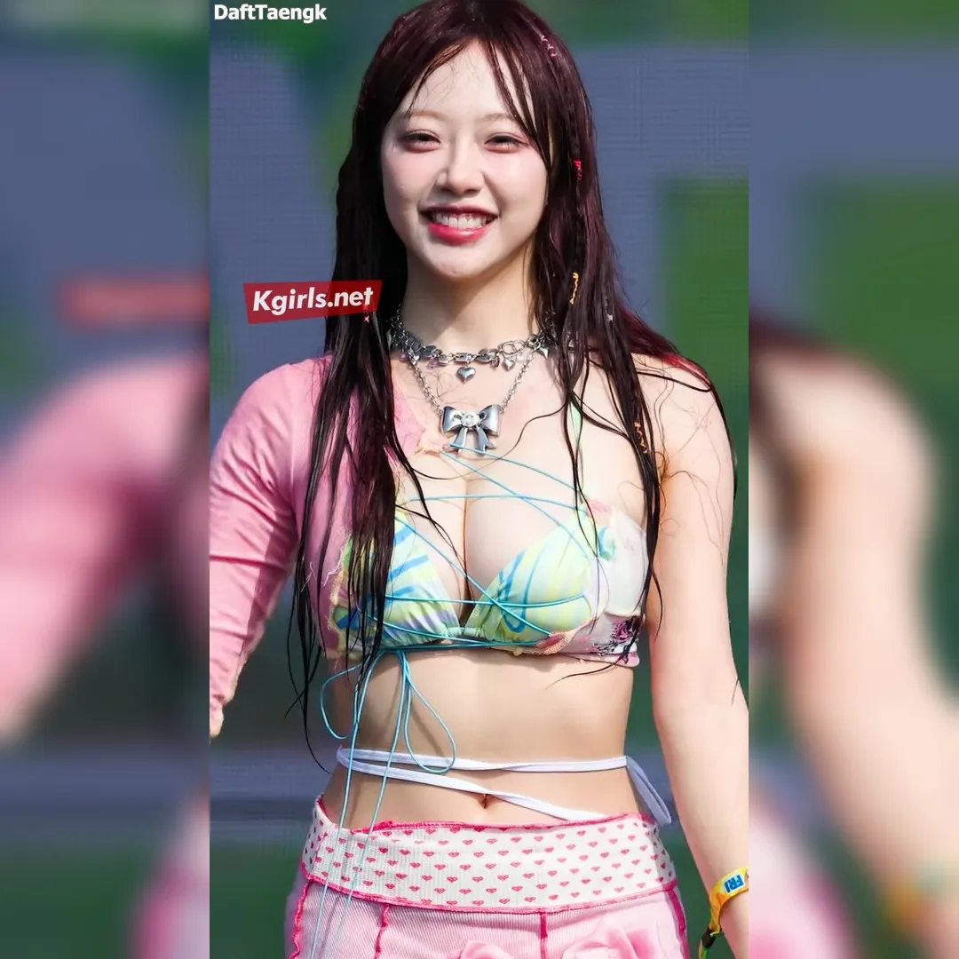 Waterbomb Bikini Special… Jaw-Dropping Fancam Alert