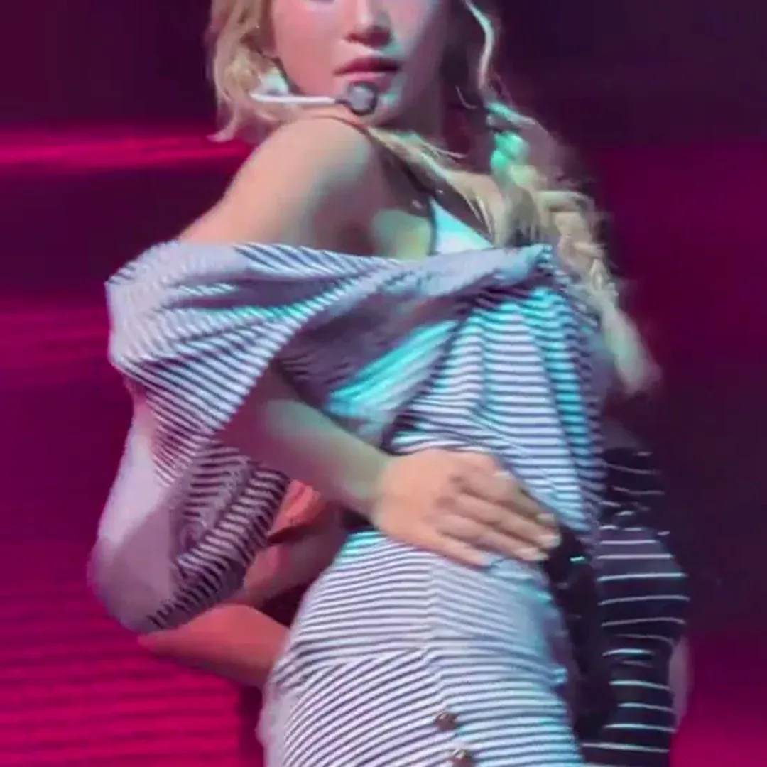 Kep1er’s Hikaru Rocks Hot Pants! Jaw-Dropping Curves!