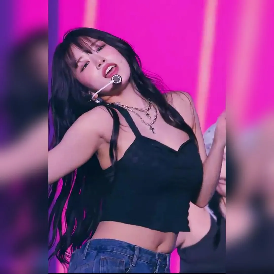 IVE粉絲見面會 安兪真性感黑色背心 清涼腹部肚臍外露