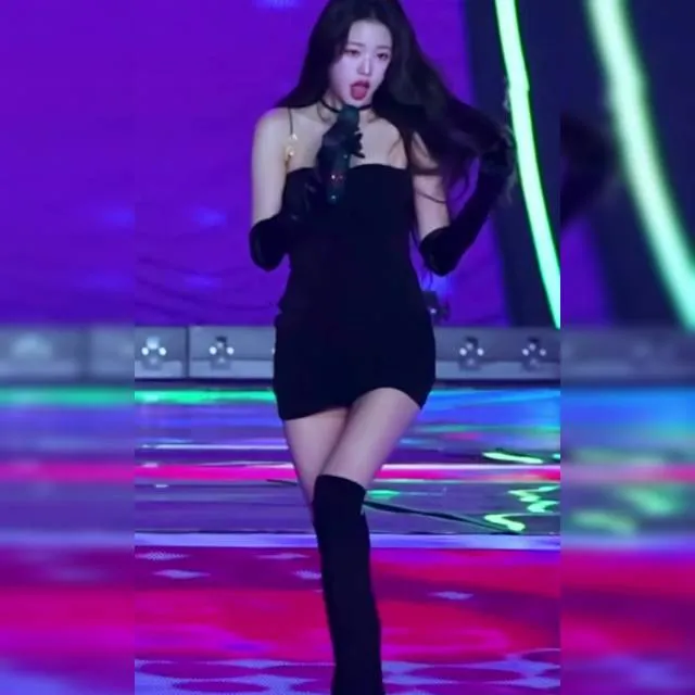 아이브 장원영 가요대축제 우월한 전신샷