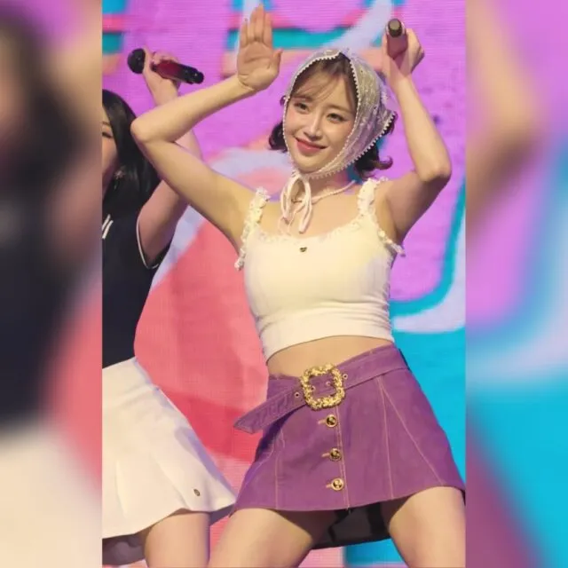 브라자국 타이트한 프릴 끈 흰 크롭나시 스테이씨 수민