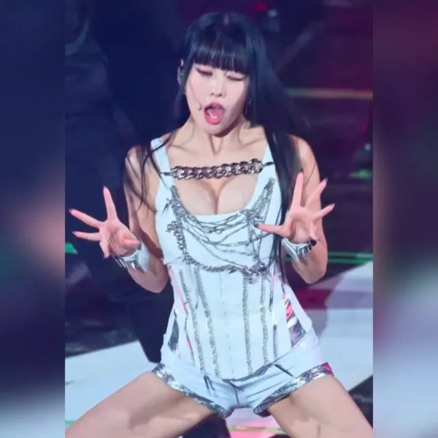 키스오브라이프 나띠 묵직한 직캠 영상