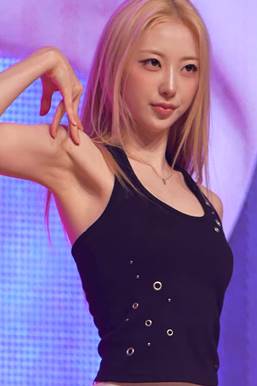 금발도 예쁜 하이키 리이나 움짤