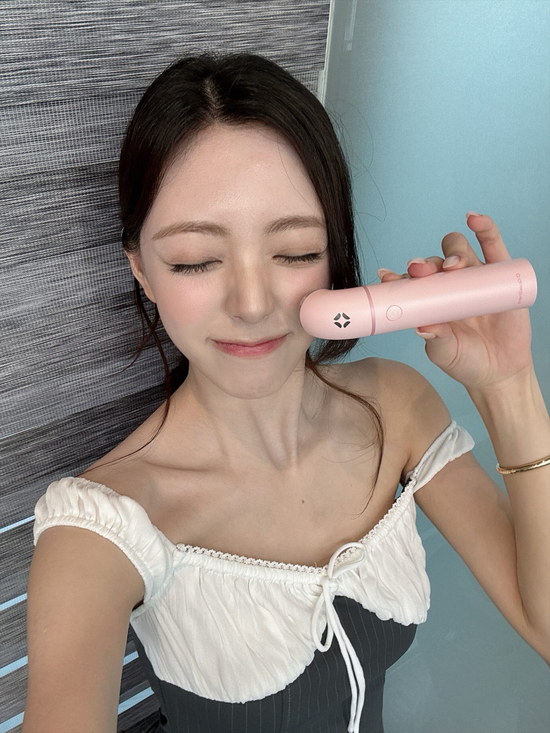 유나가 애용하는 핑크색 기구