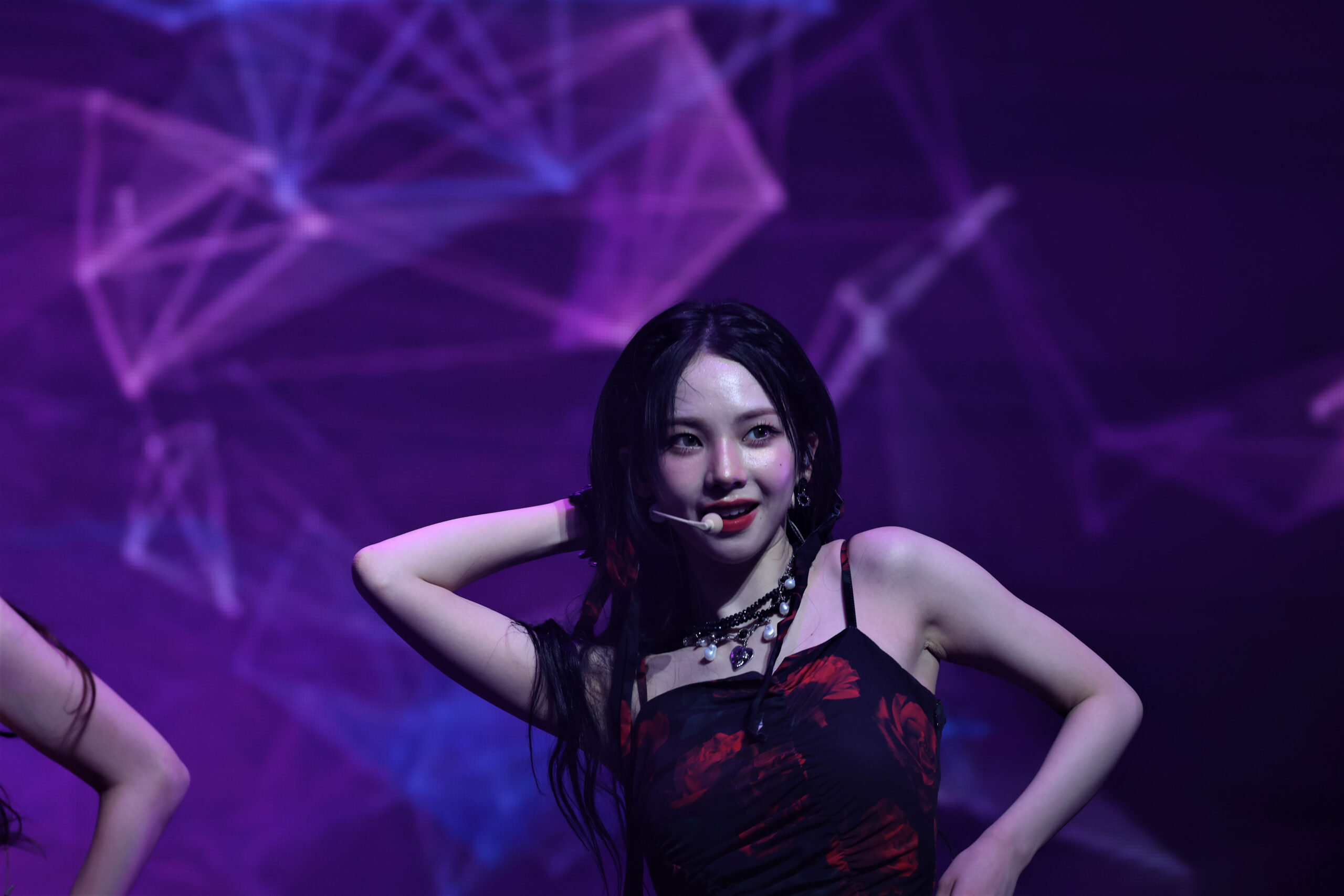 Karina 高清