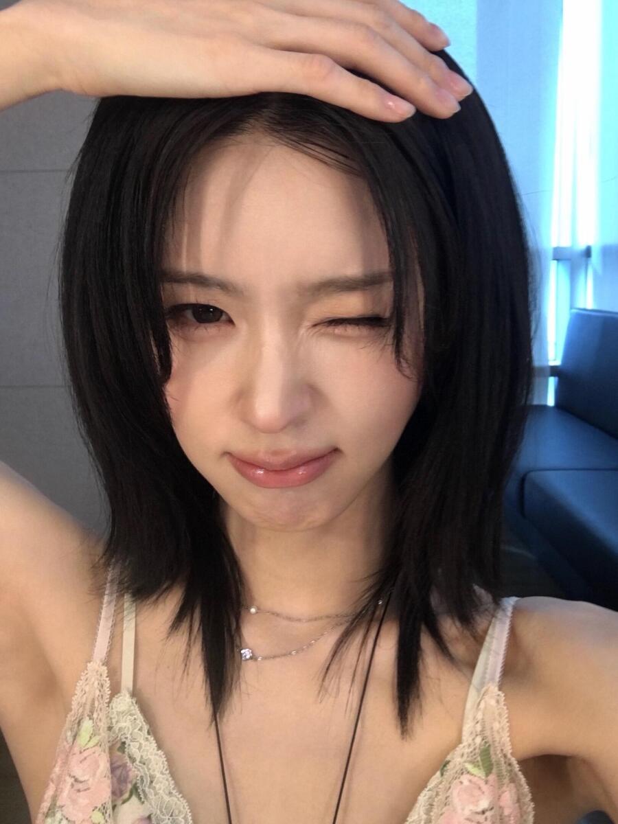 미연 시원한 꽃무늬 끈나시 겨드랑이 페로몬 슬렌더 몸매 #2