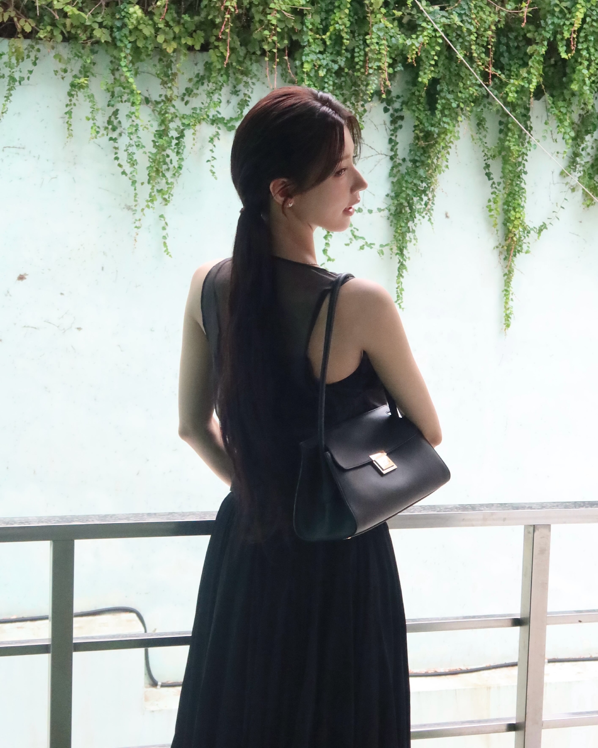 Pure Ponytail Miyeon Black Sleeveless Dress Armpit Pheromones