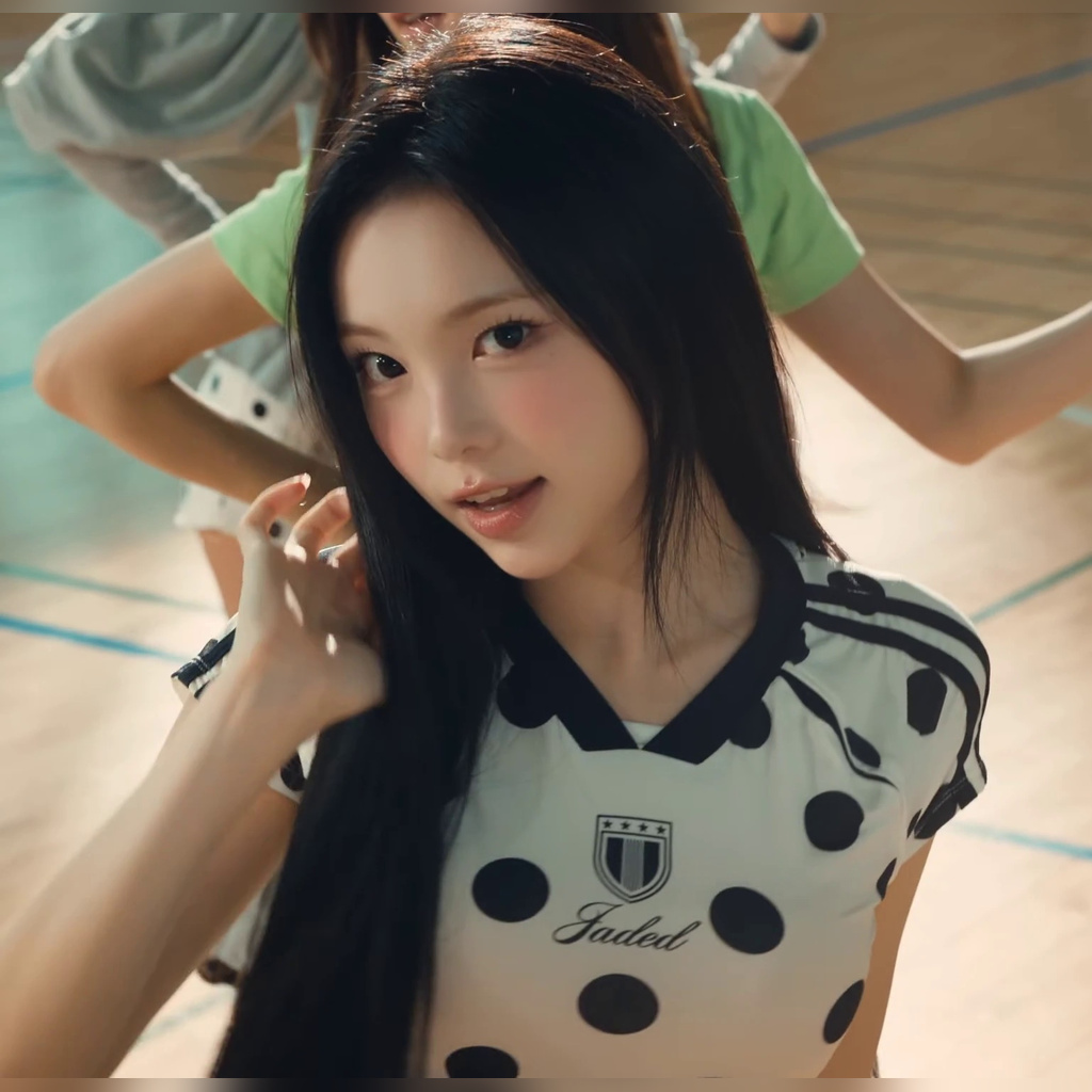 하츠투하츠 이안 브라컵 은근히 비치는 화이트 검정 땡땡이 크롭티