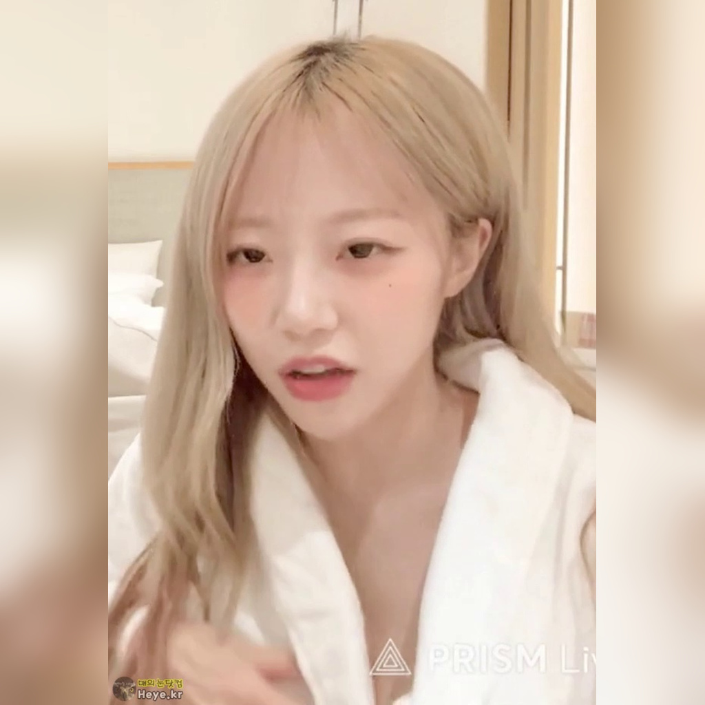 Blonde Support Shows Cleavage When Her Bathrobe Opens During a Live Broadcast