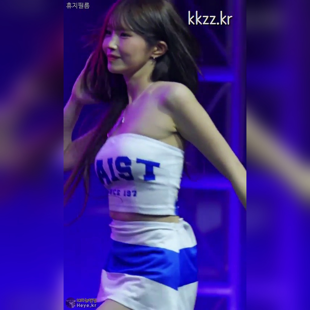 fromis_9のソン・ハヨンのほのかなGIF