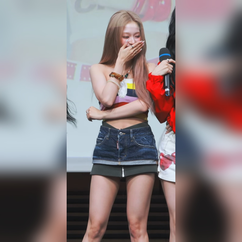 FANATICS Inagyeong Fan Meeting Rainbow Halterneck Pheromone + Blue Mini Yabongji