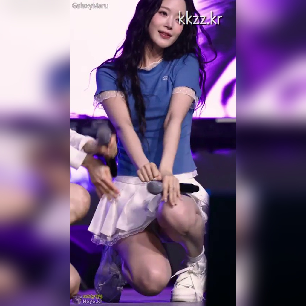 White Skirt, White Underwear Hayoung (HYEKEY) Seoi GIF