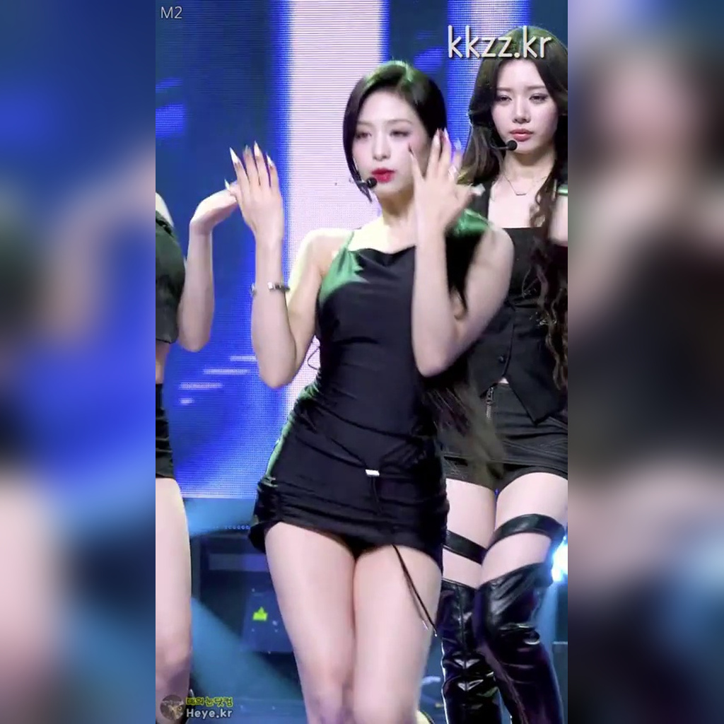 BabyMonster Ahyeon GIF in a dress that shows her thighs