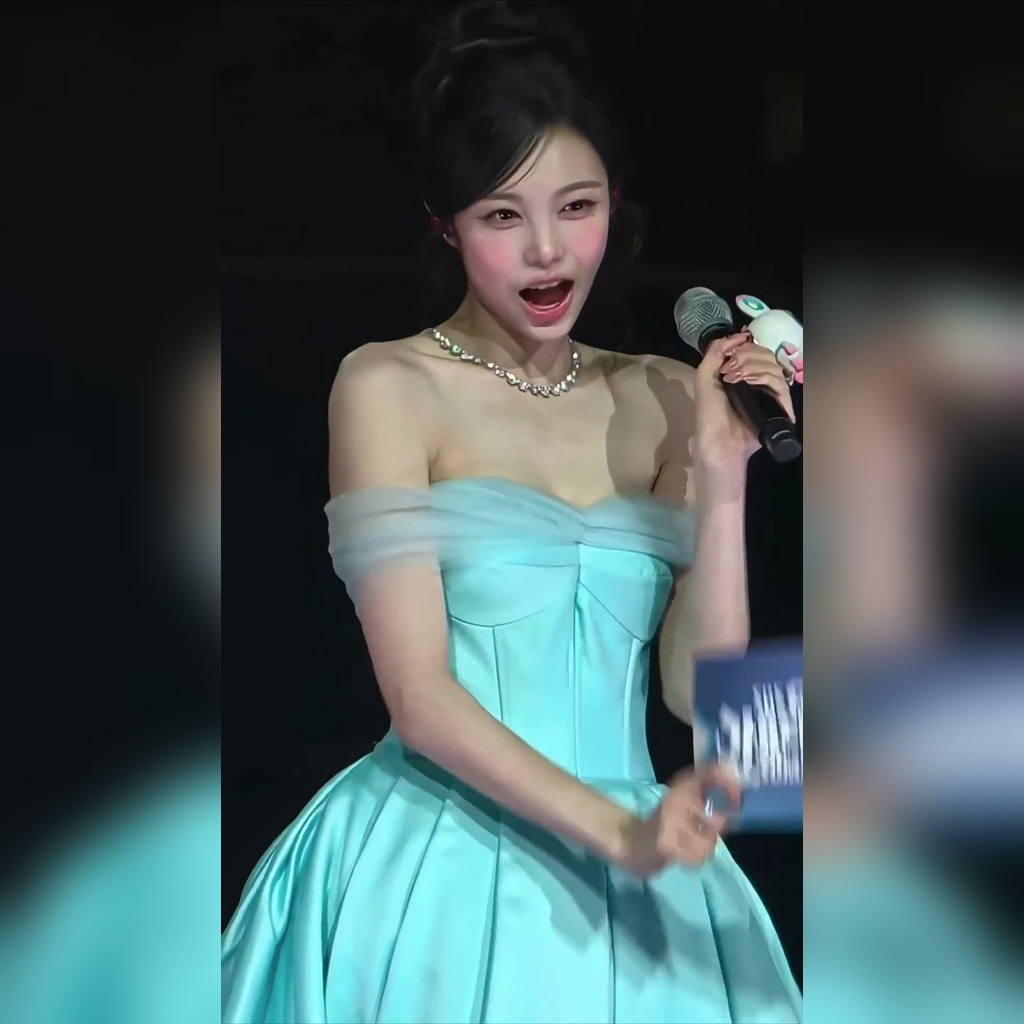 Gayo Daejeon MC Lee Ahn in a mint-colored off-shoulder dress with fluffy cleavage showing