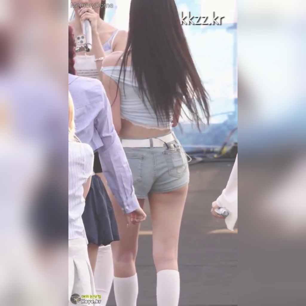 Back View Shot O.D.Y.U.S Summer GIF