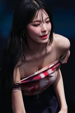 Wet Hair Promis Nine Baek Jiheon GIF