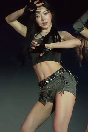 紧致热裤 大腿 ITZY(있지) 彩领 动图