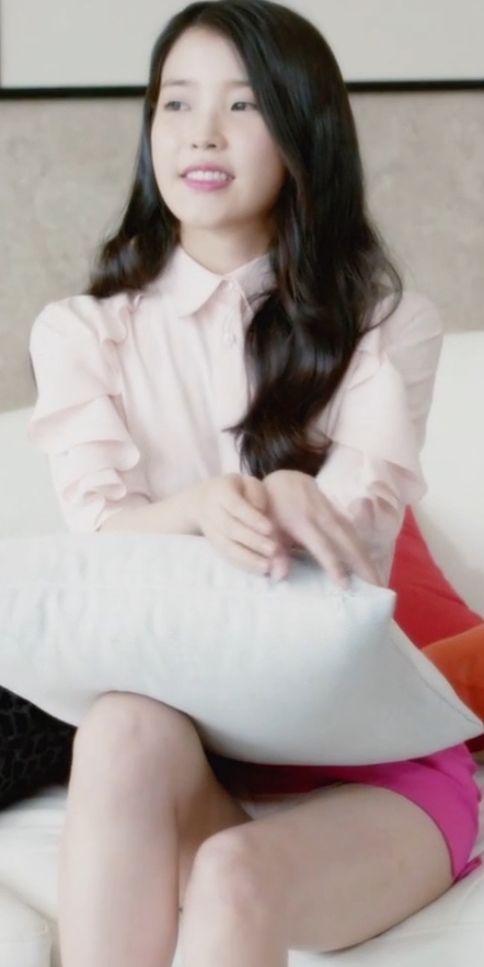 Ahyeon Lascivious Body Looking Blankly Then Feeling Like Getting Hit by the Asa Foot