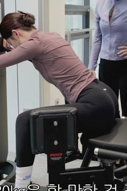 Hip-Up Workout Red Velvet Seulgi GIFs