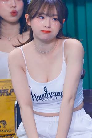 얼굴만 귀여운 김나연 치어리더 움짤