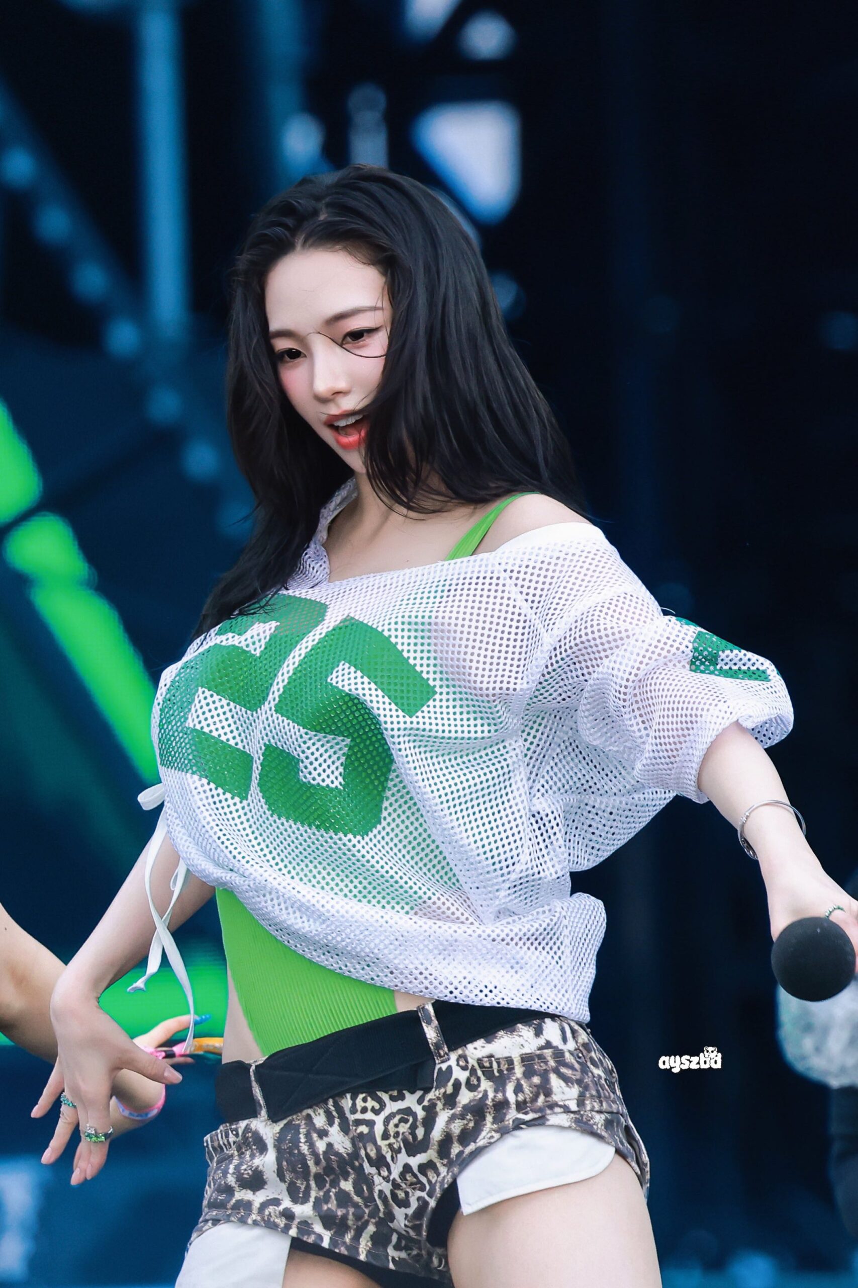 Karina 水上音乐节高清合集，慢慢一点点