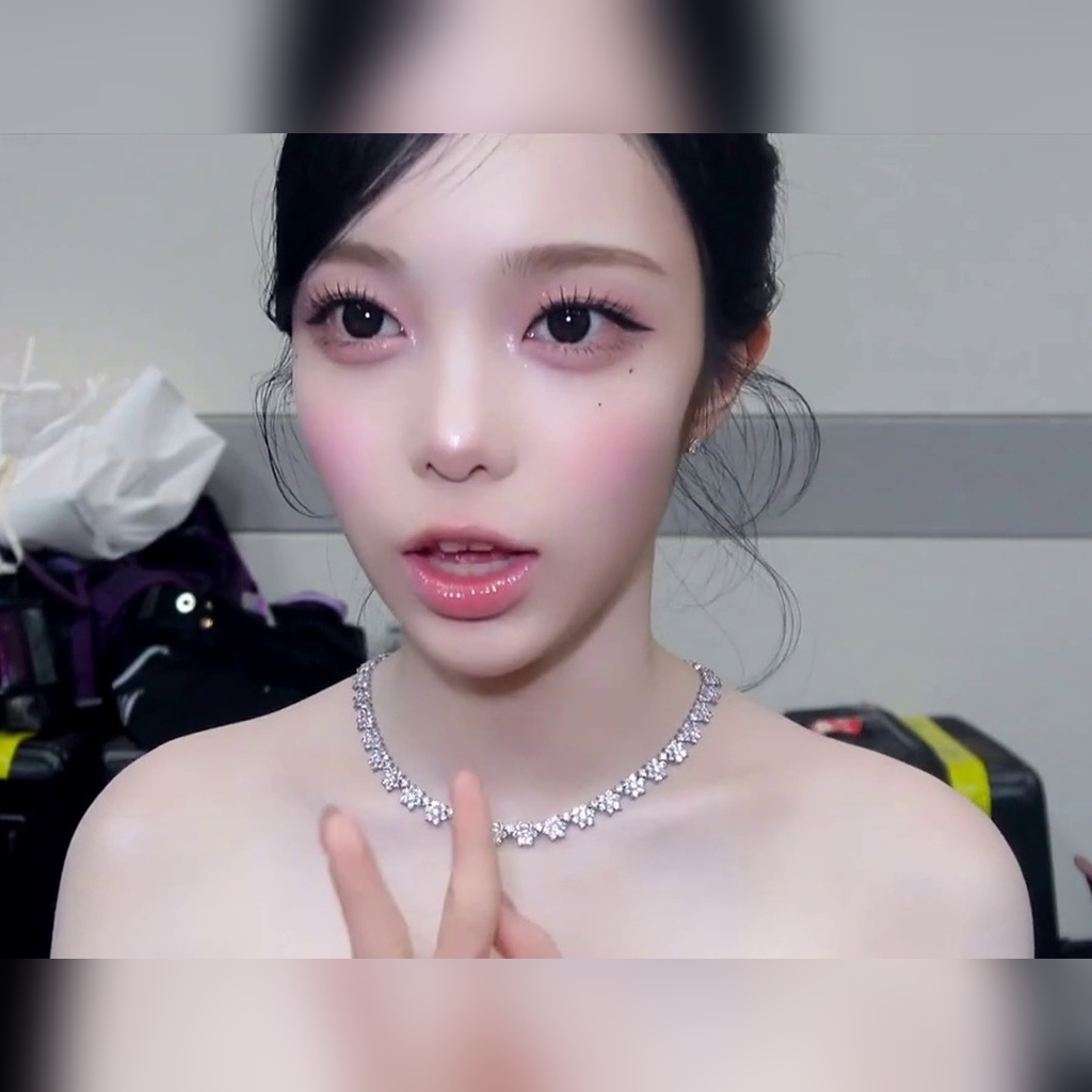 Heart to Heart Lee Ahan Sky-Blue Cinderella Dress Pale Cleavage Pheromone