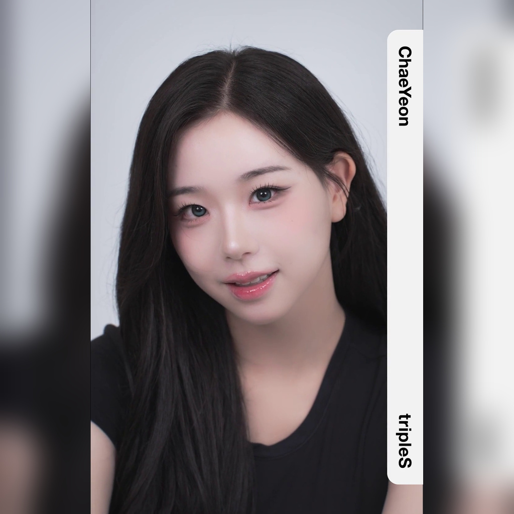Kim Chaeyeon Joins the Challenge Wearing a Heavy-Feeling Black T-Shirt + Takes Profile Photos