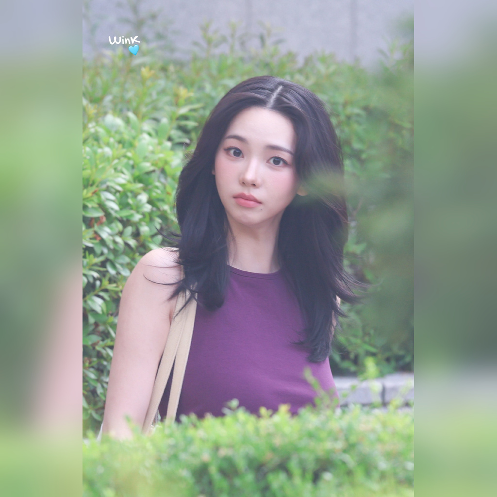 Karina Fan Signing Event Departure Purple Sleeveless Heavy Chest Volume